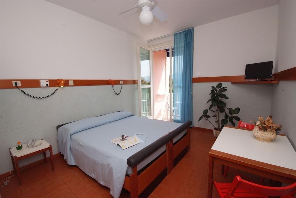Residence Elite Marina di Campo Luaran gambar